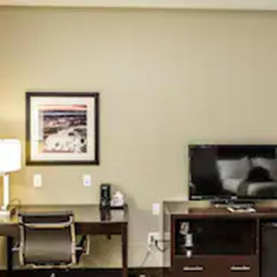 Holiday Inn Express & Suites Cheektowaga North East By Ihg Exterior foto