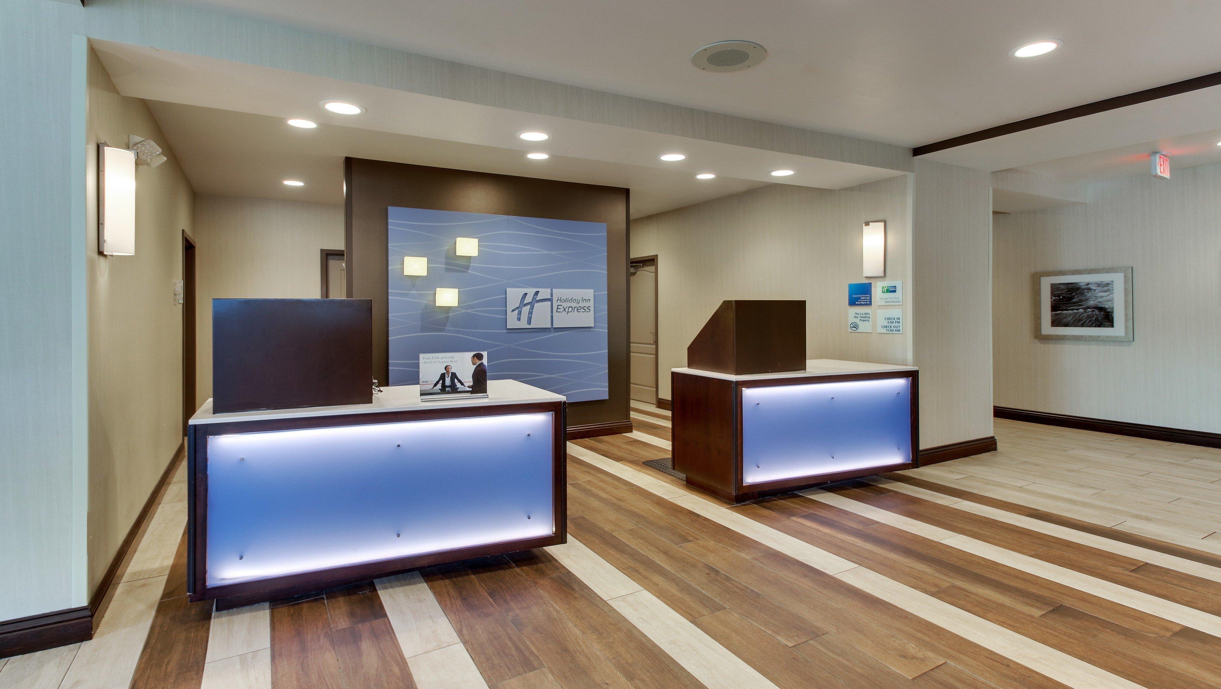 Holiday Inn Express & Suites Cheektowaga North East By Ihg Exterior foto
